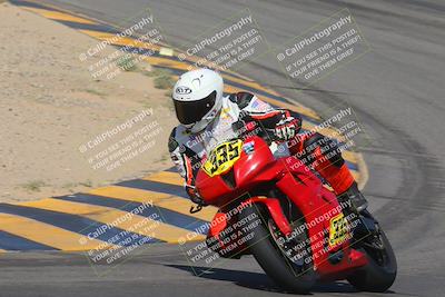 media/Oct-08-2023-CVMA (Sun) [[dbfe88ae3c]]/Race 3 Amateur Supersport Middleweight/